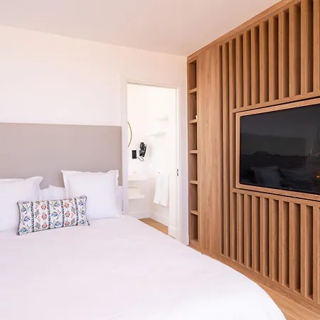 Mar 15b- Moderno Vista Mar * Cotillo