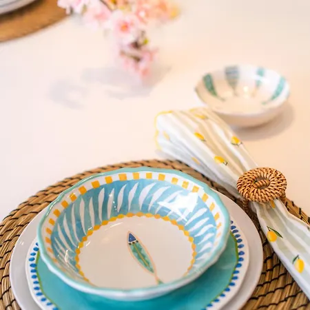 Mar 15b- Moderno Vista Mar