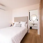 Apartment 15b Sea View Ocean View Escape