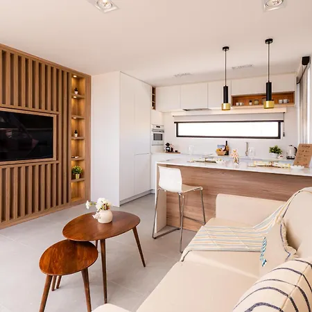 15b Modern Ocean View * Cotillo